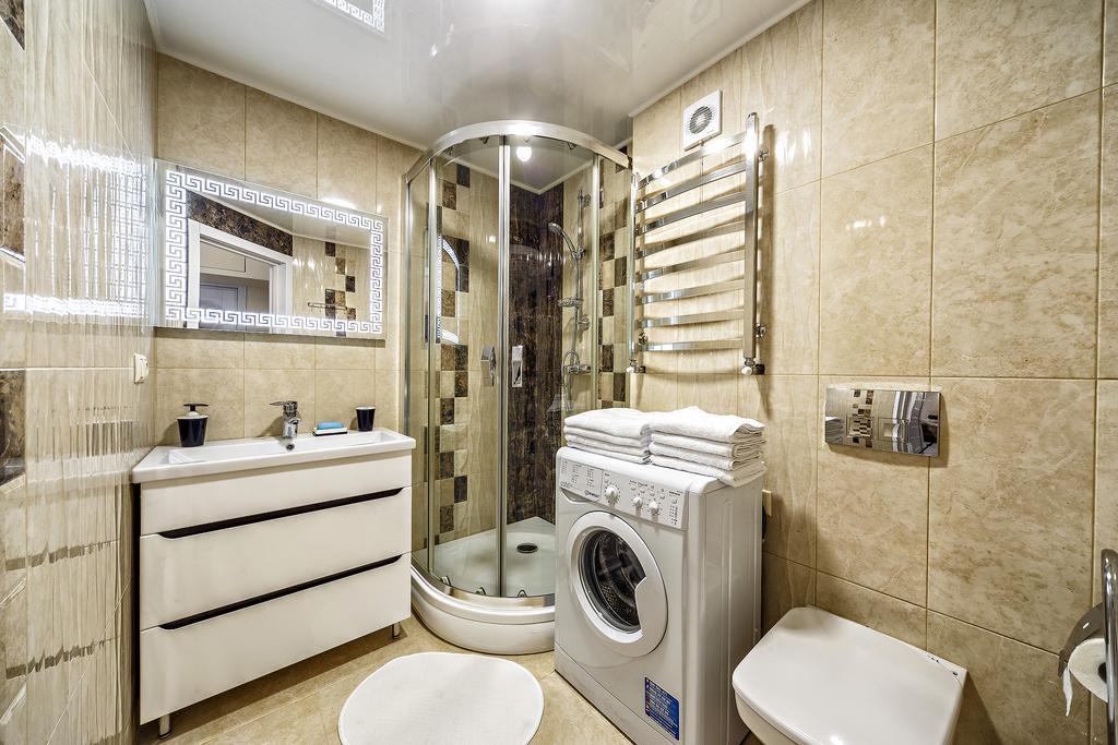 American Apartment Lviv Exterior photo
